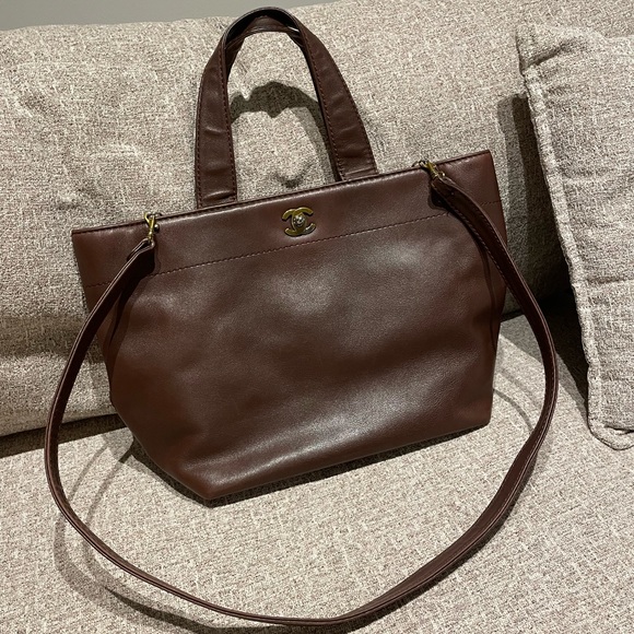 Vintage authentic Chanel lambskin brown tote - Picture 1 of 7